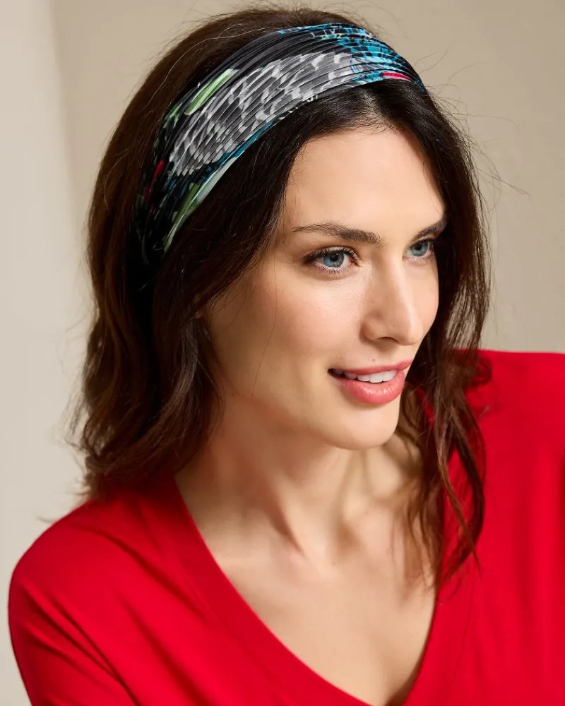 Tommy Bahama Amaryllis Pleated Diamond Scarf Black Best