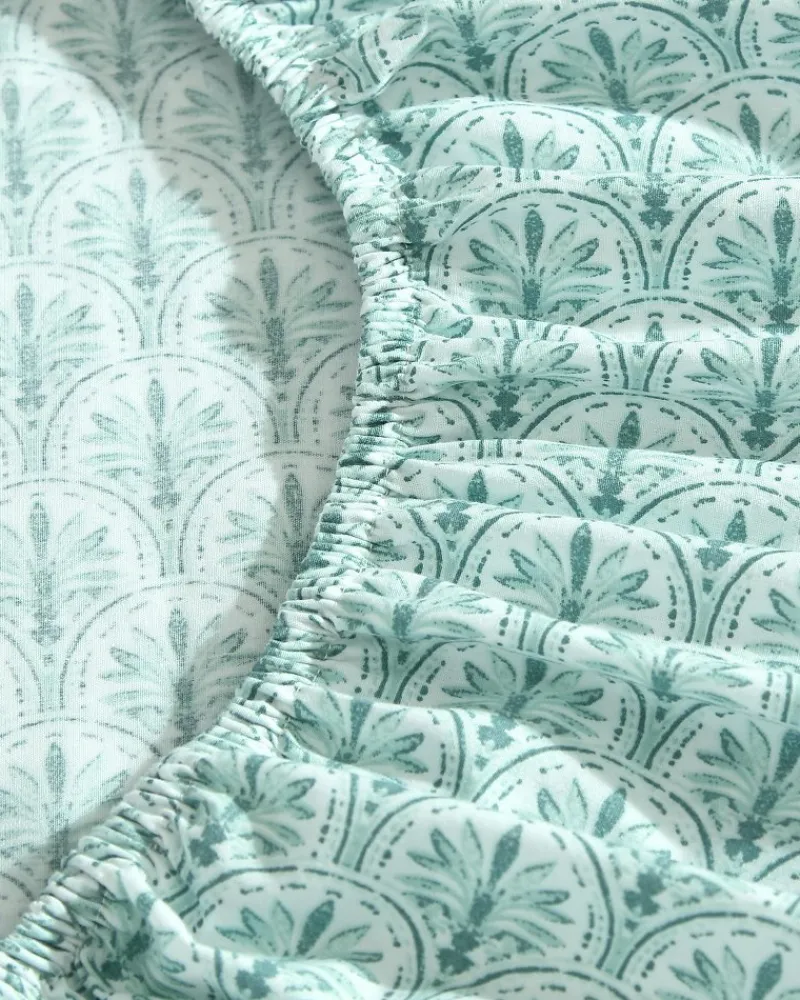 Tommy Bahama Coastal Batik Green 4-Piece Queen Sheet Set Spring Green