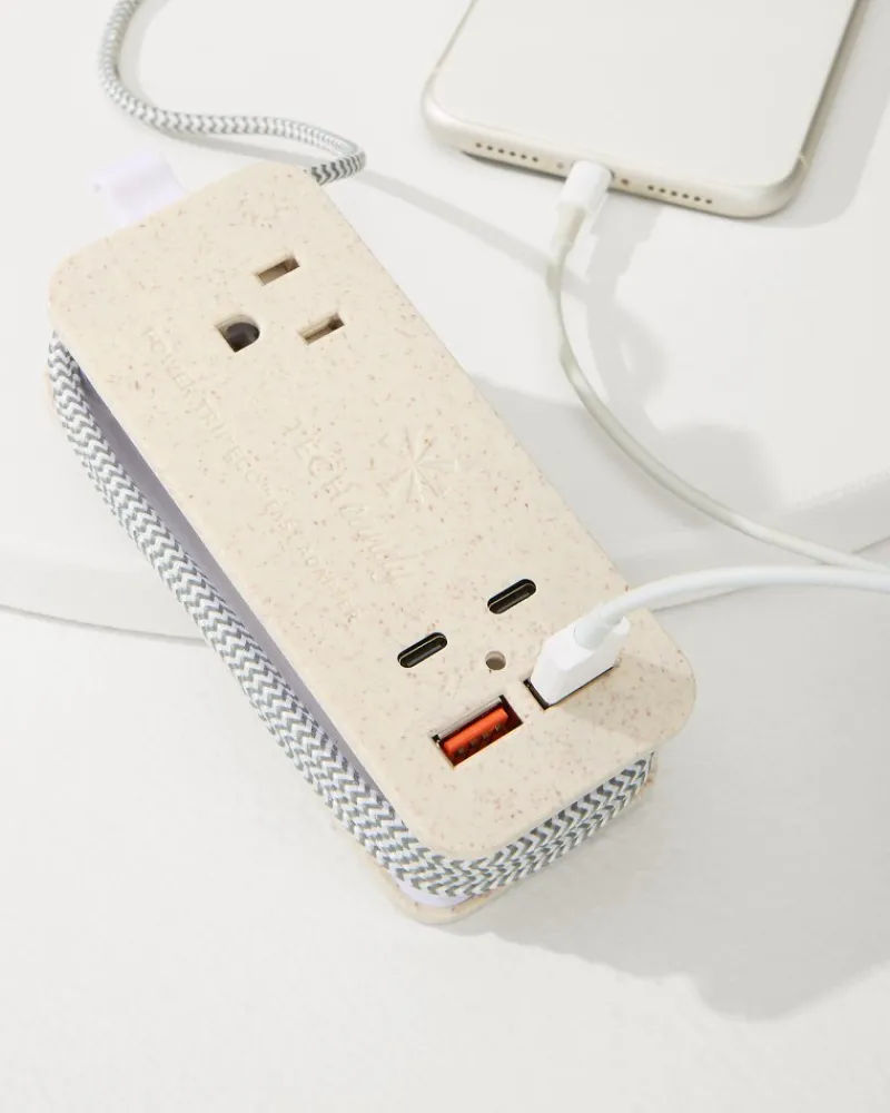 Tommy Bahama Power Trip Eco-Charger Natural New