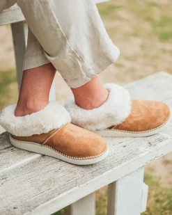 Tommy Bahama Women's OluKai® Ku'i Slippers Tan Online